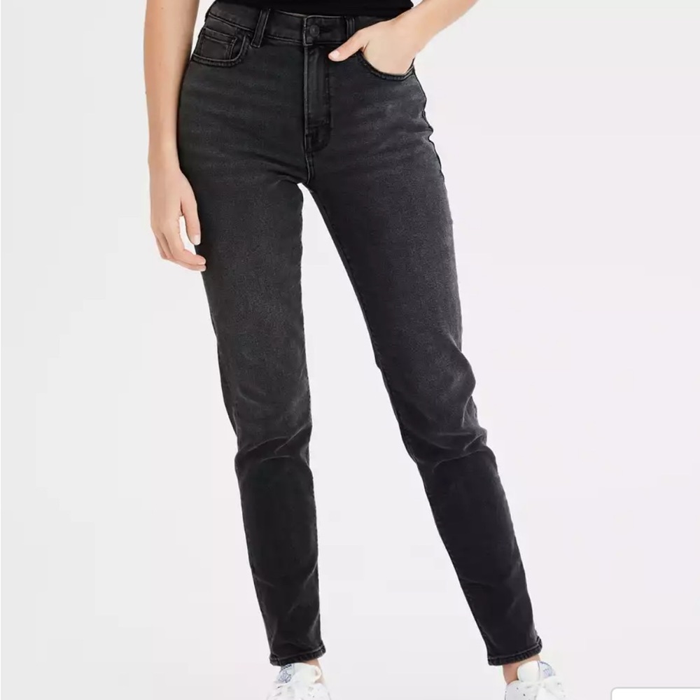 AE Stretch Mom Jean - NWT